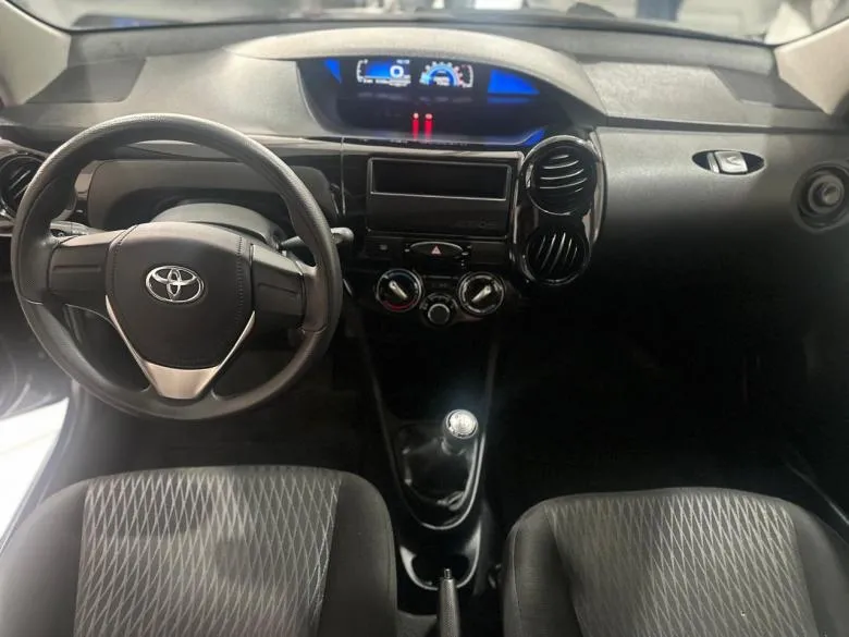 Toyota - ETIOS X 1.3 HB