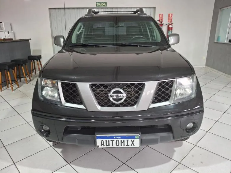 Nissan - FRONTIER LE ATTACK 2.5 CD 4X4
