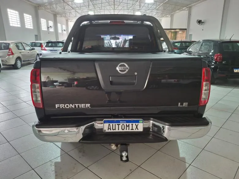 Nissan - FRONTIER LE ATTACK 2.5 CD 4X4