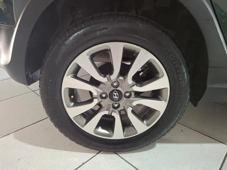Hyundai - HB20 X PREMIUM 1.6 AT