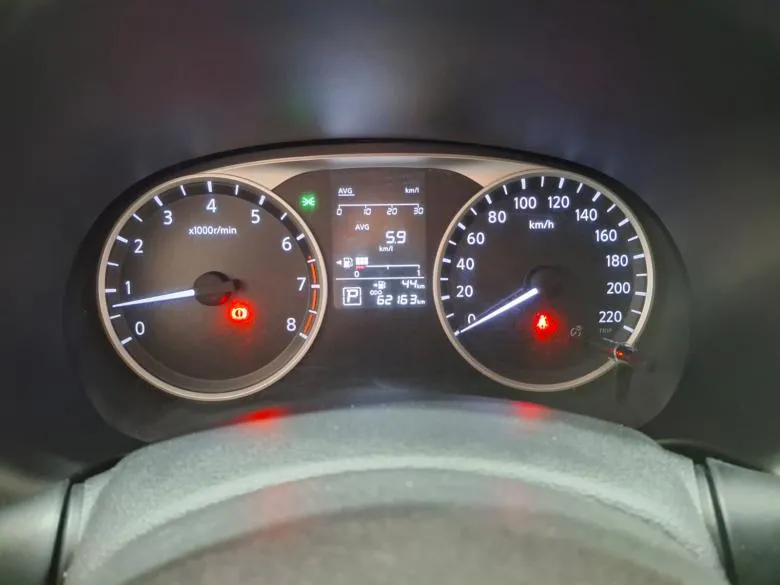 Nissan - KICKS S DIRECT 1.6 AT