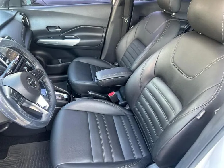 Nissan - KICKS SV 1.6