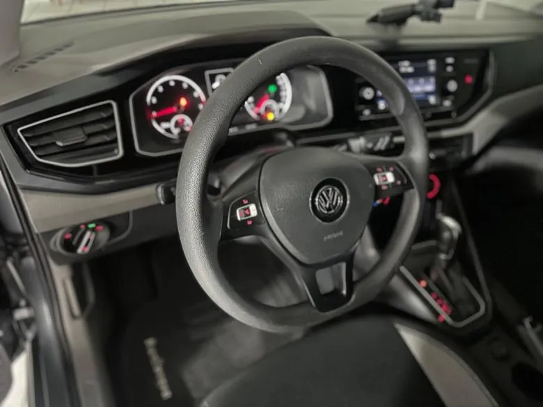 VW - VolksWagen - POLO COMFORTLINE 1.0 TSI AUT.