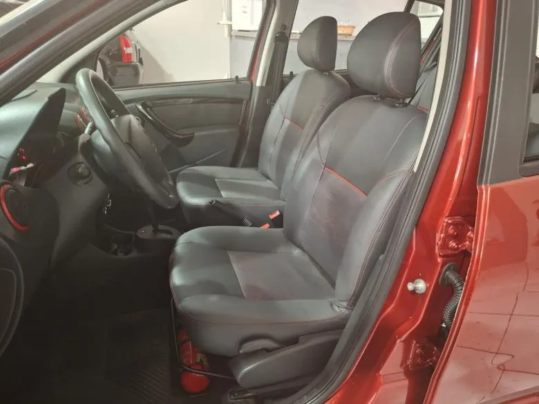 Renault - SANDERO STEPWAY 1.6 AT