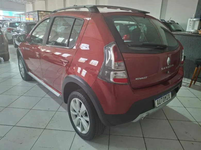 Renault - SANDERO STEPWAY 1.6 AT