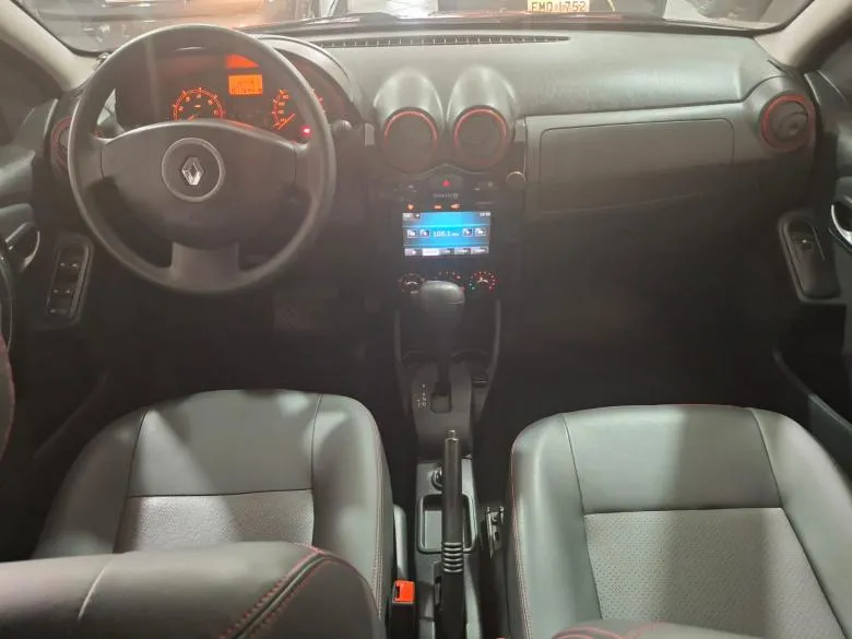 Renault - SANDERO STEPWAY 1.6 AT