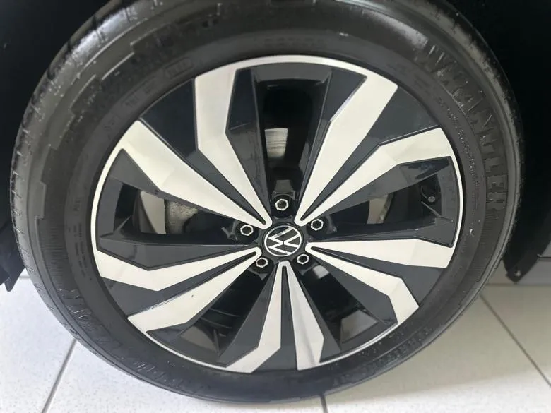 VW - VolksWagen - T CROSS HIGHLINE 1.4 TSI