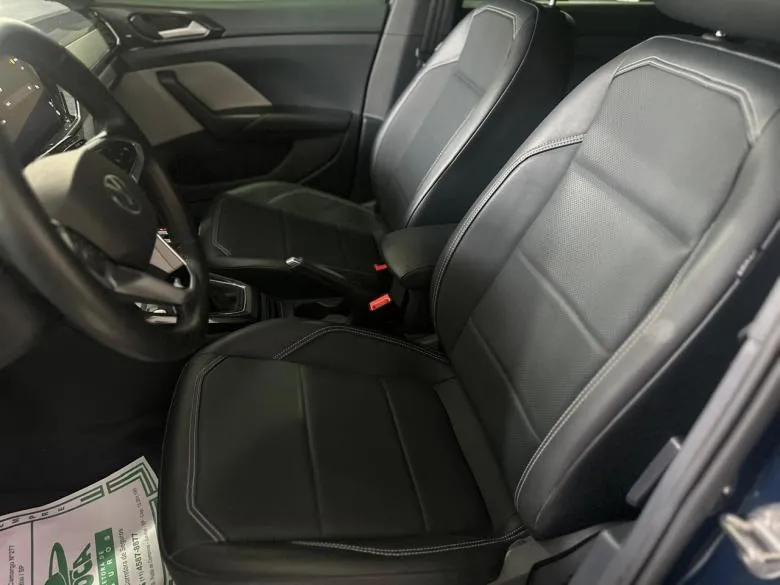 VW - VolksWagen - T CROSS HIGHLINE 1.4 TSI